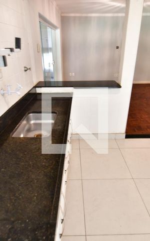 Casa à venda com 160m², 2 quartos e 5 vagasCozinha