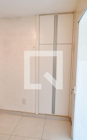 Casa à venda com 160m², 2 quartos e 5 vagasCozinha - Armários