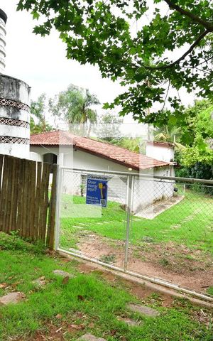 Casa à venda com 160m², 2 quartos e 5 vagasFachada