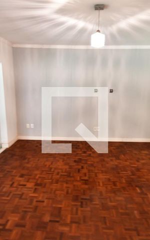 Casa à venda com 160m², 2 quartos e 5 vagasSala