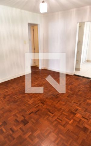 Casa à venda com 160m², 2 quartos e 5 vagasSala