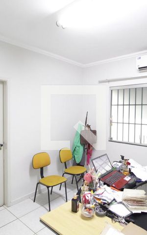 Casa para alugar com 350m², 7 quartos e 5 vagasEscritório