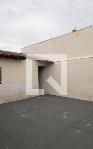 Casa para alugar com 350m², 7 quartos e 5 vagasQuintal