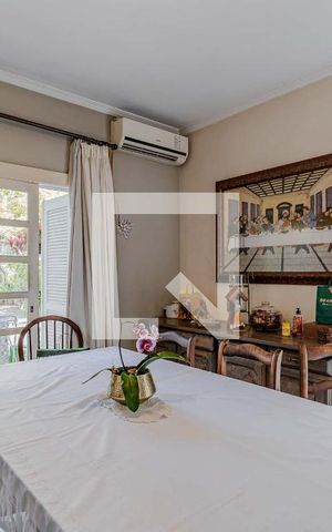 Casa à venda com 409m², 4 quartos e 5 vagas Casa à venda com 409m², 4 quartos e 5 vagasSala 2