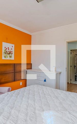 Casa à venda com 409m², 4 quartos e 5 vagas Casa à venda com 409m², 4 quartos e 5 vagasQuarto 4