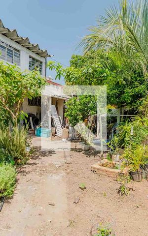 Casa à venda com 409m², 4 quartos e 5 vagas Casa à venda com 409m², 4 quartos e 5 vagasÁrea externa