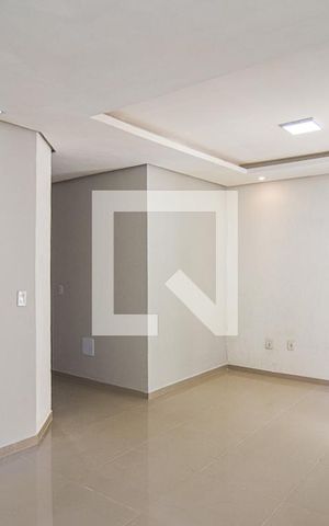 Casa à venda com 91m², 2 quartos e 2 vagas Casa à venda com 91m², 2 quartos e 2 vagasSala