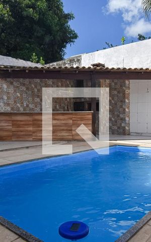 Casa à venda com 91m², 2 quartos e 2 vagas Casa à venda com 91m², 2 quartos e 2 vagasPiscina