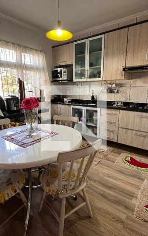 Casa à venda com 105m², 2 quartos e 1 vaga Casa à venda com 105m², 2 quartos e 1 vagaCozinha