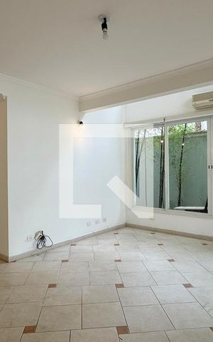 Casa de condomínio para alugar com 700m², 5 quartos e 5 vagasÁrea comum - Salão de festas