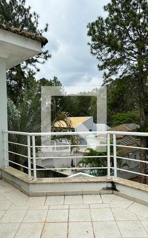 Casa de condomínio para alugar com 700m², 5 quartos e 5 vagassacada da Suíte 2