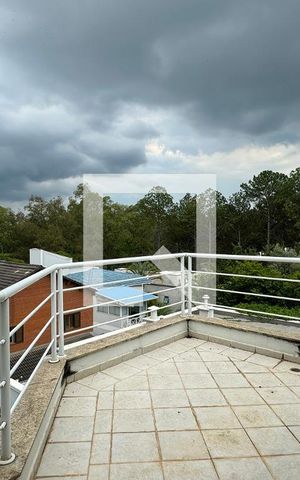Casa de condomínio para alugar com 700m², 5 quartos e 5 vagassacada da Suíte 2