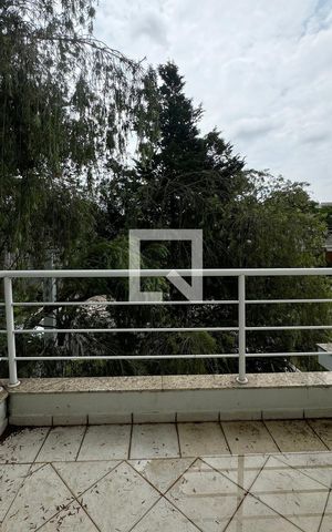 Casa de condomínio para alugar com 700m², 5 quartos e 5 vagassacada da Suíte 5