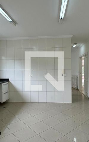 Casa de condomínio para alugar com 700m², 5 quartos e 5 vagasCozinha