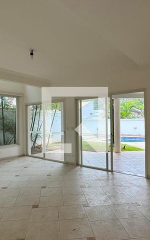 Casa de condomínio para alugar com 700m², 5 quartos e 5 vagasÁrea comum - Salão de festas