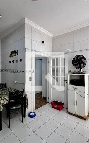 Casa à venda com 290m², 4 quartos e 2 vagas Casa à venda com 290m², 4 quartos e 2 vagasCozinha