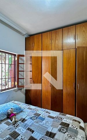 Casa à venda com 290m², 4 quartos e 2 vagas Casa à venda com 290m², 4 quartos e 2 vagasSuíte 2