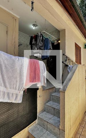 Casa à venda com 290m², 4 quartos e 2 vagas Casa à venda com 290m², 4 quartos e 2 vagasQuintal
