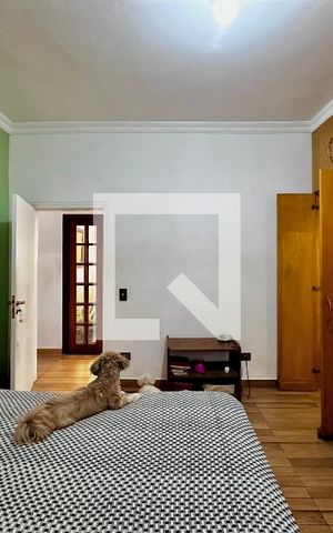 Casa à venda com 290m², 4 quartos e 2 vagas Casa à venda com 290m², 4 quartos e 2 vagasSuíte 1