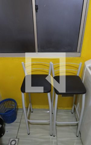 Apartamento à venda com 43m², 2 quartos e 1 vagaCozinha e Área de Serviço