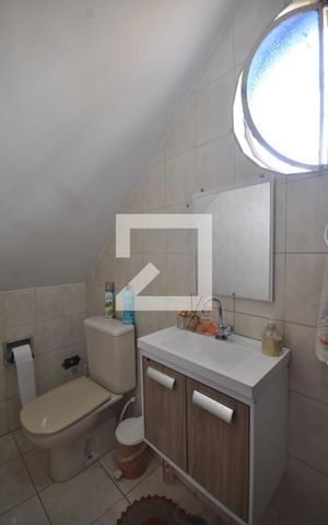 Casa à venda com 180m², 3 quartos e 2 vagasLavabo