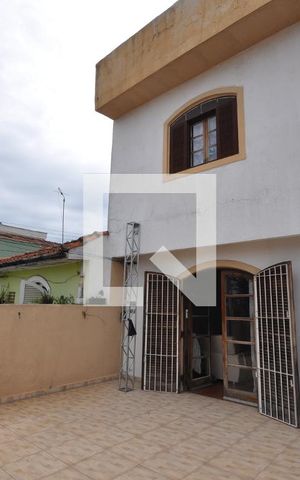 Casa à venda com 180m², 3 quartos e 2 vagasVaranda da Sala