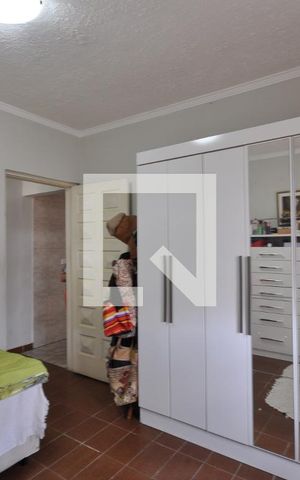 Casa à venda com 180m², 3 quartos e 2 vagasQuarto 2
