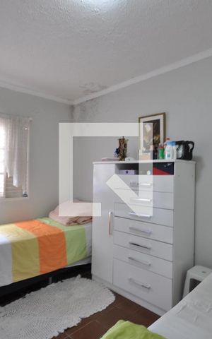 Casa à venda com 180m², 3 quartos e 2 vagasQuarto 2