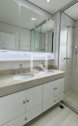 Apartamento à venda com 116m², 3 quartos e 2 vagasBanheiro da Suíte 1
