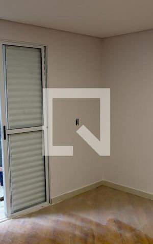 Casa para alugar com 200m², 3 quartos e 2 vagas Casa para alugar com 200m², 3 quartos e 2 vagasQuarto 3