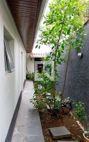 Casa para alugar com 200m², 3 quartos e 2 vagas Casa para alugar com 200m², 3 quartos e 2 vagasCorredor