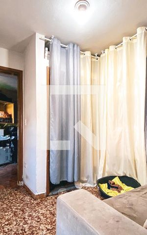 Casa à venda com 200m², 6 quartos e 3 vagasSala 2