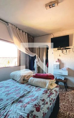 Casa à venda com 200m², 6 quartos e 3 vagasQuarto 2