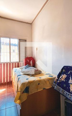 Casa à venda com 200m², 6 quartos e 3 vagasQuarto 1