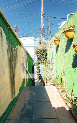 Casa à venda com 200m², 6 quartos e 3 vagasÁrea Externa