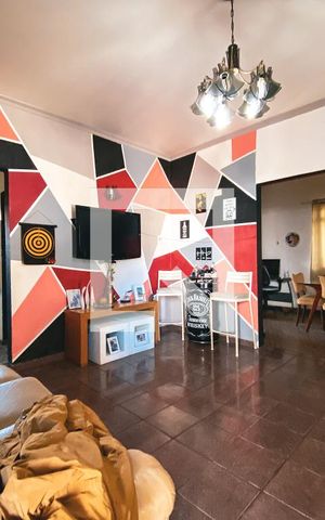 Casa à venda com 200m², 6 quartos e 3 vagasSala