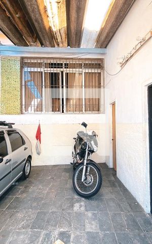 Casa à venda com 200m², 6 quartos e 3 vagasÁrea Externa