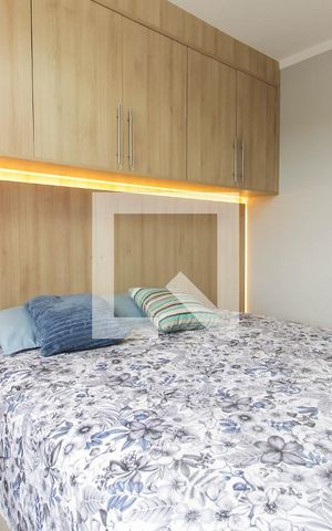 Apartamento à venda com 32m², 2 quartos e 1 vaga Apartamento à venda com 32m², 2 quartos e 1 vagaQuarto