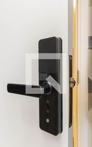 Apartamento à venda com 32m², 2 quartos e 1 vaga Apartamento à venda com 32m², 2 quartos e 1 vagaEntrada