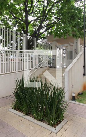 Apartamento à venda com 32m², 2 quartos e 1 vaga Apartamento à venda com 32m², 2 quartos e 1 vagaEntrada