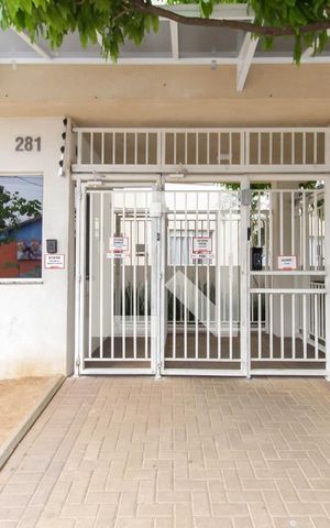 Apartamento à venda com 32m², 2 quartos e 1 vaga Apartamento à venda com 32m², 2 quartos e 1 vagaFachada do Prédio