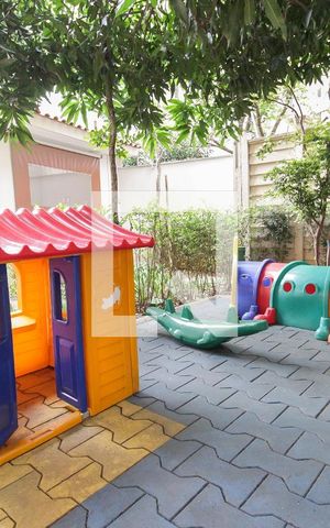 Apartamento à venda com 32m², 2 quartos e 1 vaga Apartamento à venda com 32m², 2 quartos e 1 vagaPlayground