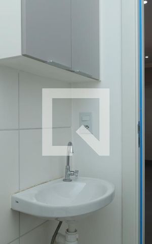 Apartamento para alugar com 45m², 2 quartos e sem vagaBanheiro