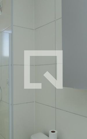 Apartamento para alugar com 45m², 2 quartos e sem vagaBanheiro
