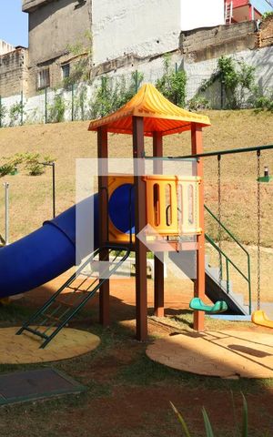 Apartamento para alugar com 45m², 2 quartos e sem vagaÁrea comum - Playground