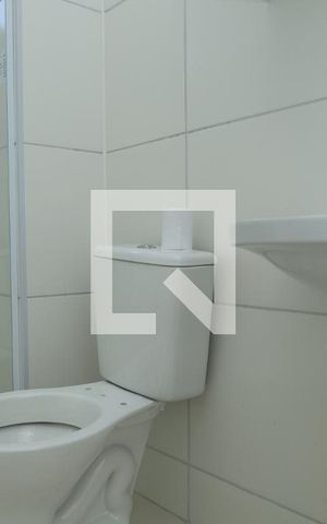 Apartamento para alugar com 45m², 2 quartos e sem vagaBanheiro