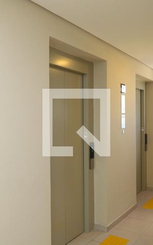 Apartamento para alugar com 45m², 2 quartos e sem vagaÁrea comum