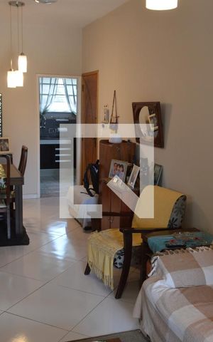 Apartamento à venda com 74m², 3 quartos e 1 vagaSala