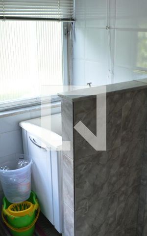 Apartamento à venda com 74m², 3 quartos e 1 vagaÁrea de Serviço