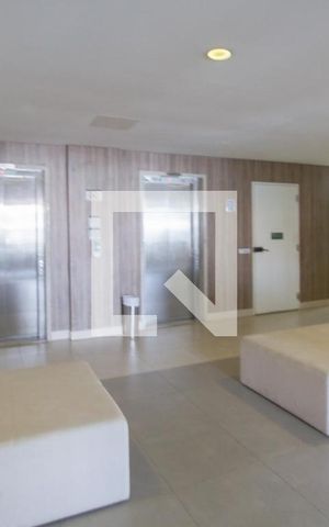 Apartamento à venda com 58m², 2 quartos e 1 vagaHall